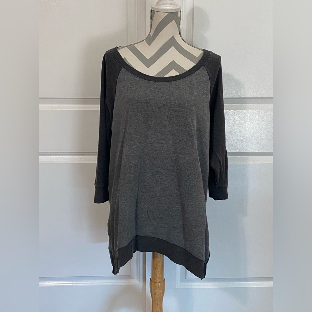Torrid 3 Gray Zipper Side Sweatshirt